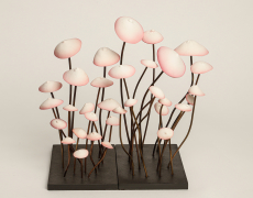 Programmée à l’automne 2021 . Élisabeth DAYNÈS . LOO & LOU Gallery .